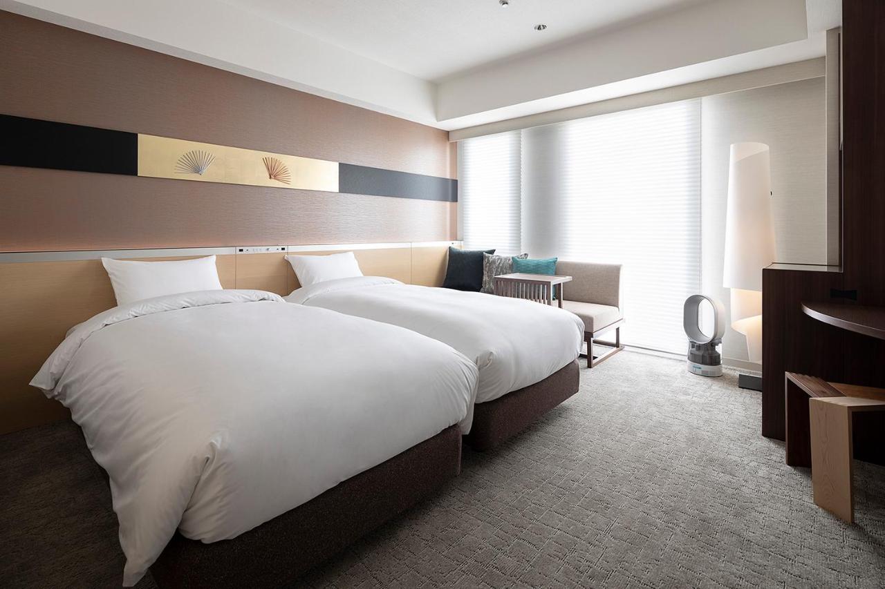 Superior Twin Room with Sofa Bed ( 2 Single beds and 1 Sofa bed) - Non-Smoking