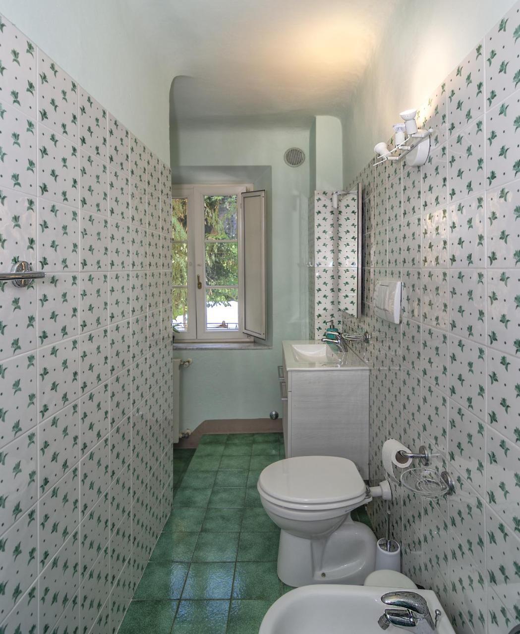 Single Room with Private Bathroom