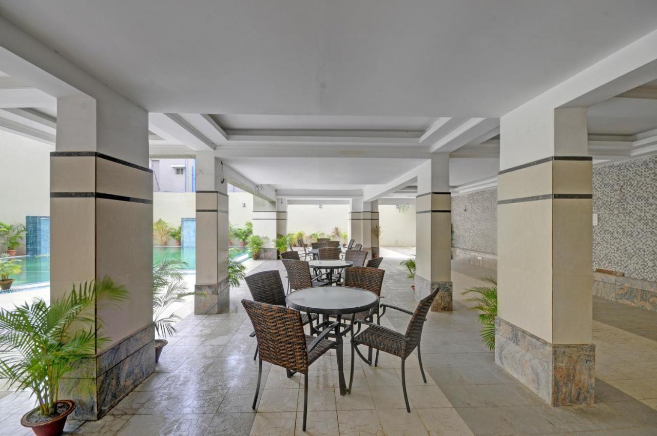 Deluxe King Room with 10% off on Ala Carte at Swaad Restaurant