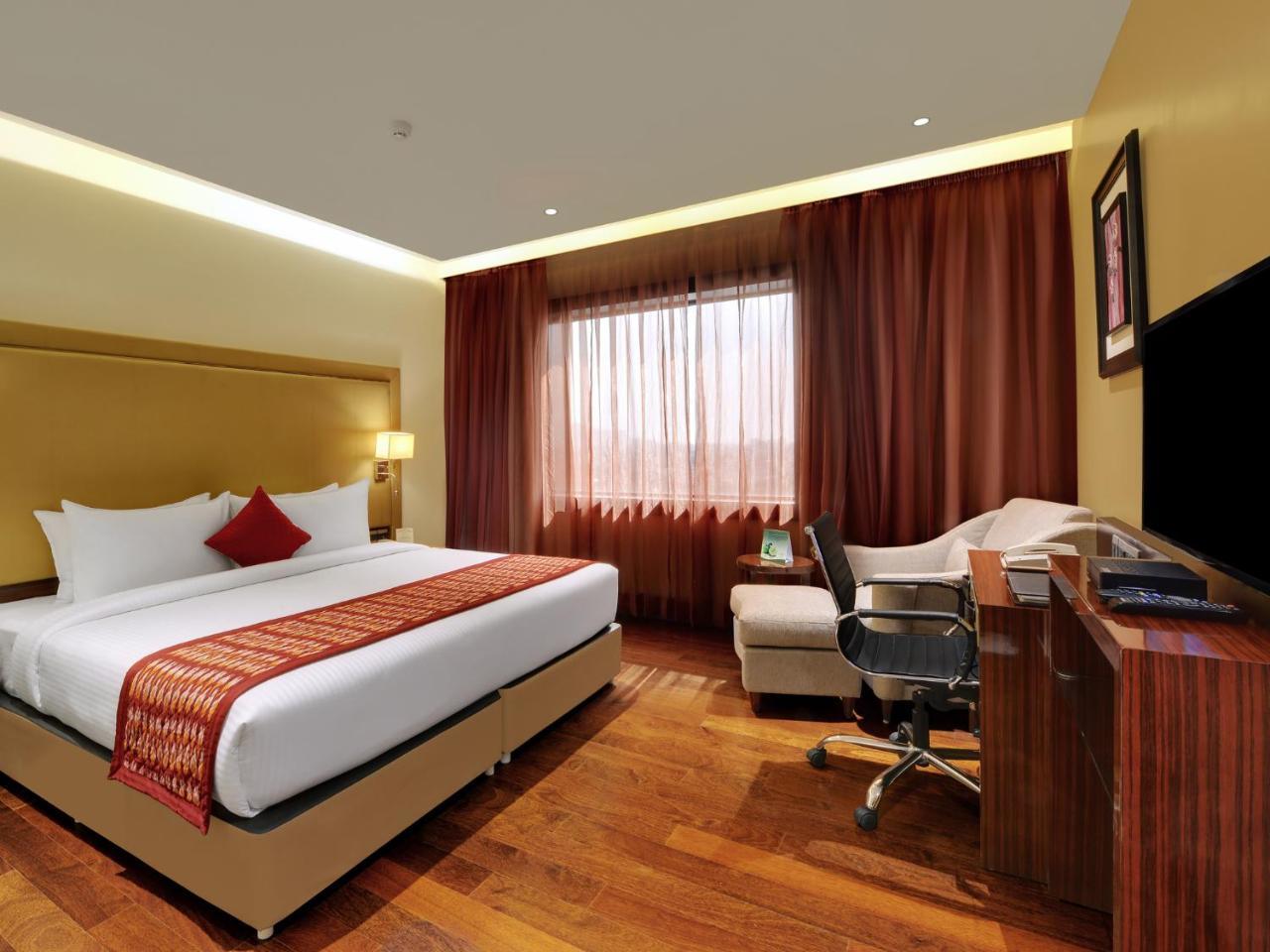 Fern Club Room (Avail 15% off on Spa Services)