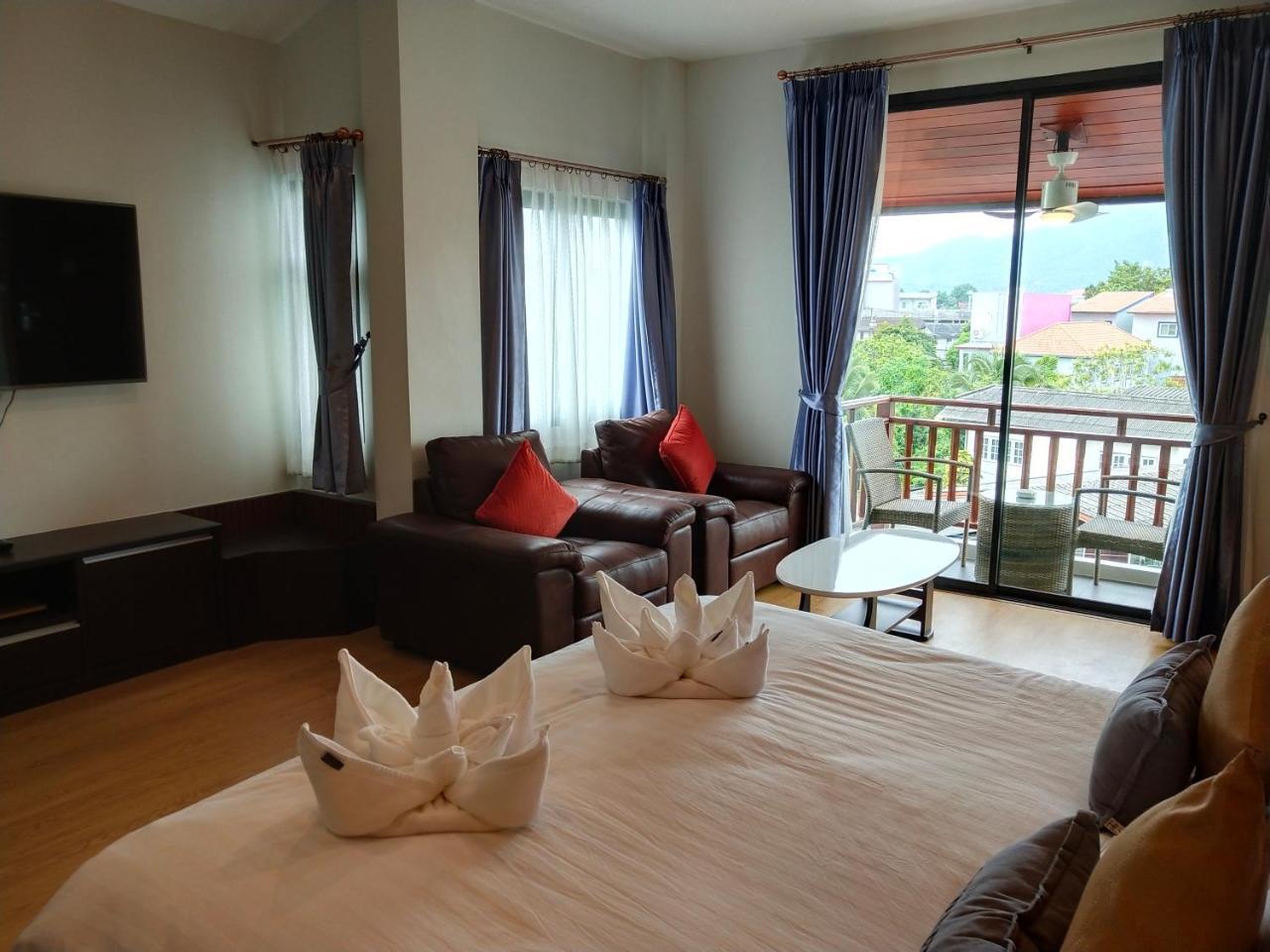 Double Room with Mountain View