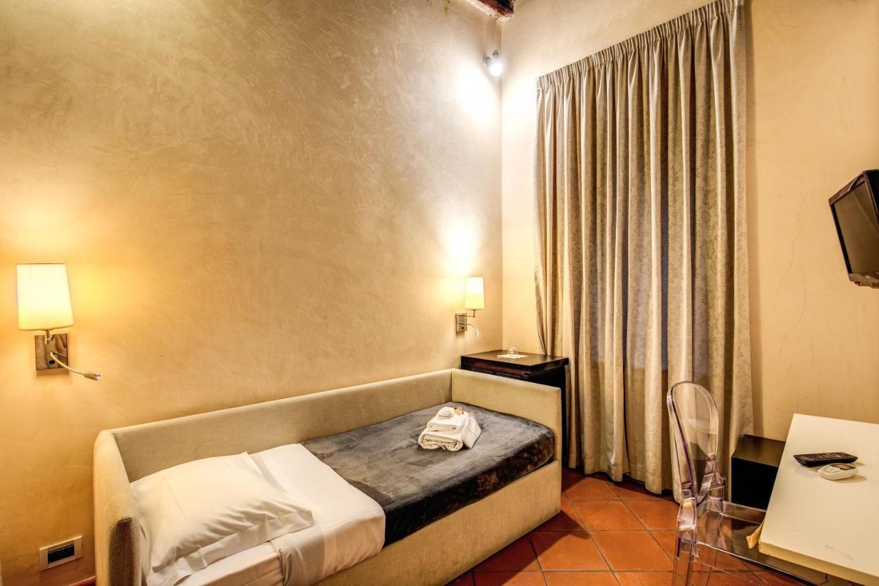 Single Room,1022076802:JPEG