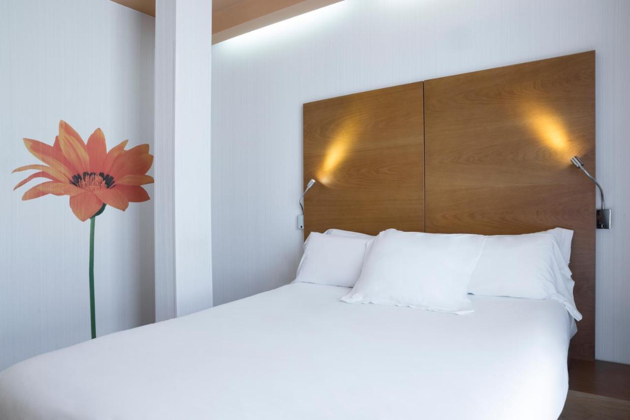 Double Room - Cathedral View