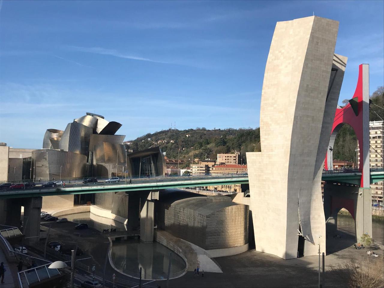 King size Single Room with Guggenheim views