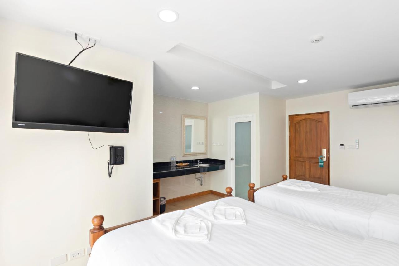 Triple Room with Private External Bathroom