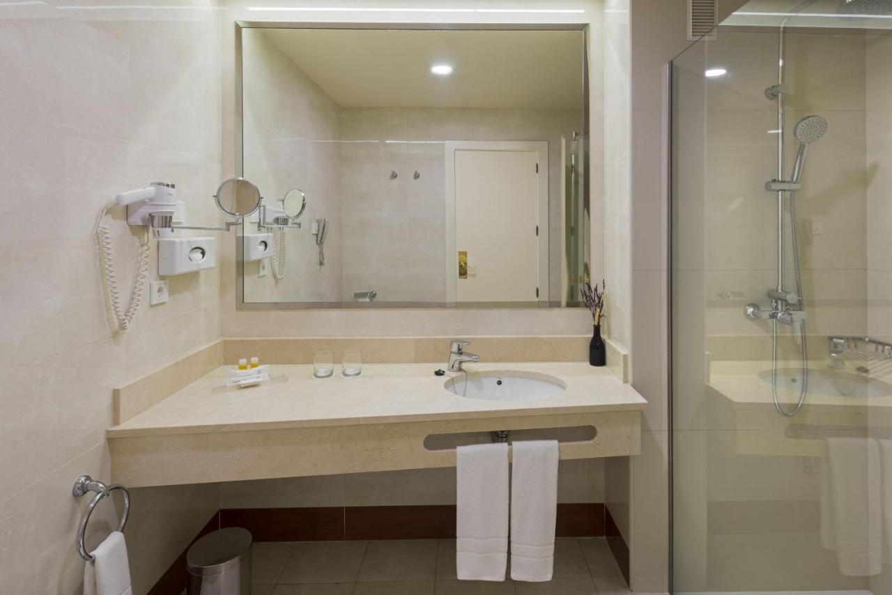 Superior Double Room with Parking (1 Adult)