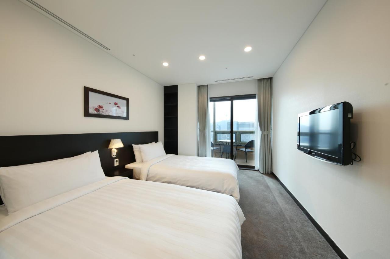 Luxury Penthouse Apartment(6 Adults)
