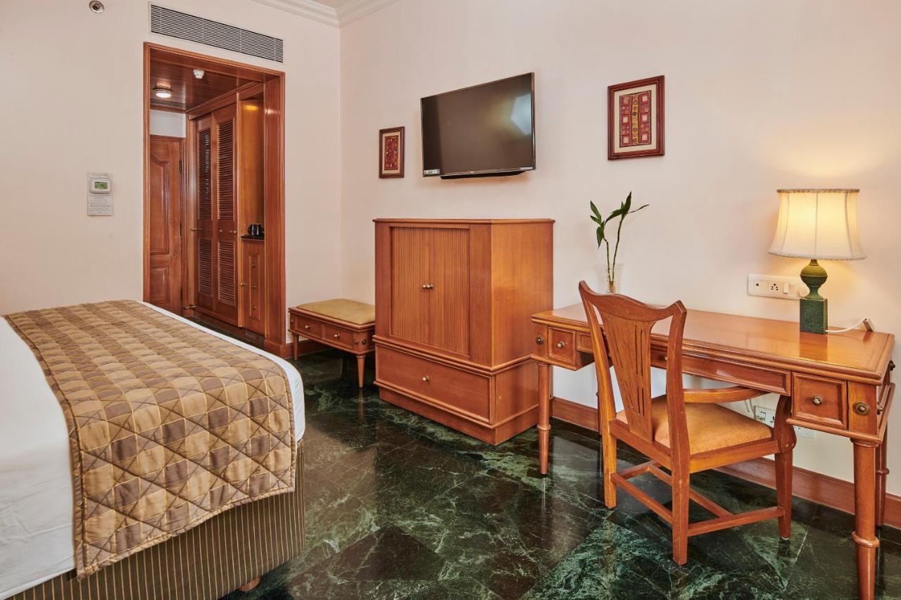 Royal Suite  - 20% Discount on F&B and SPA (till 30th Sep 2026)& 1-way Airport transfer