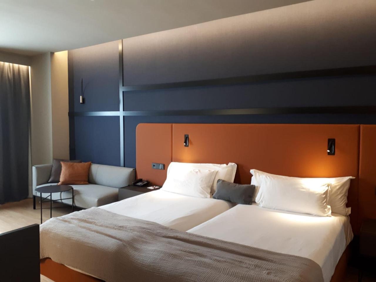 Deluxe Double or Twin Room with Terrace