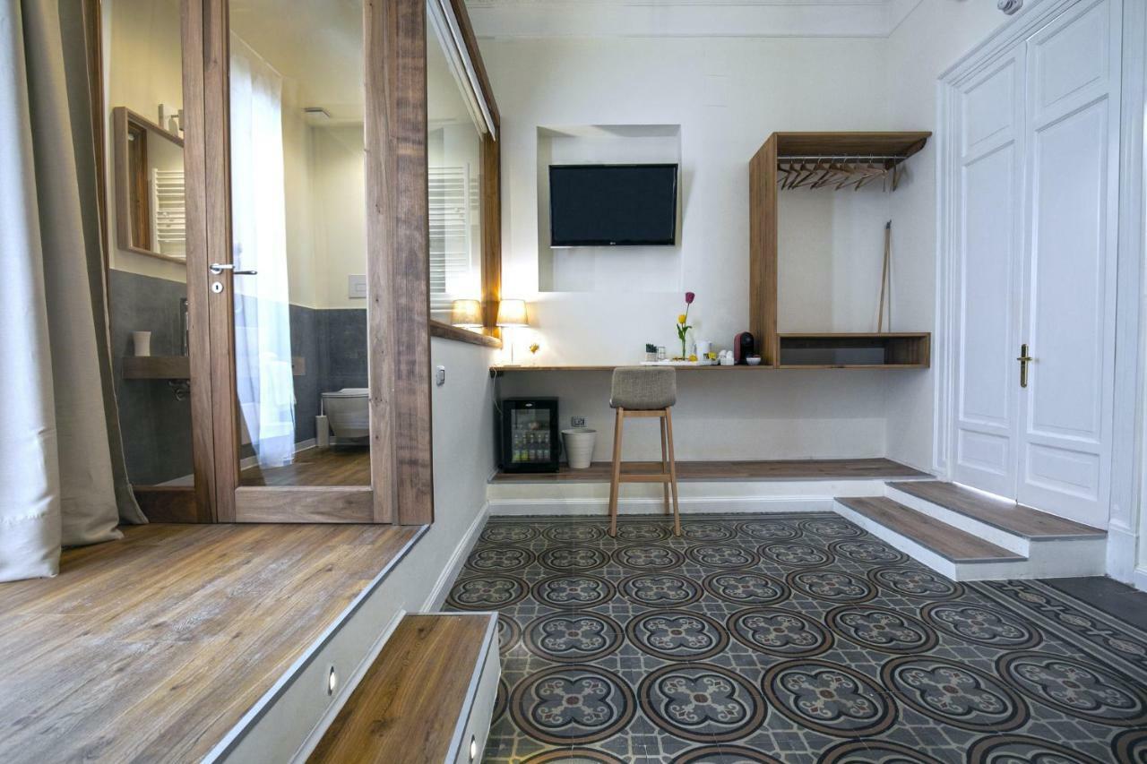 Junior Suite with Spa Bath