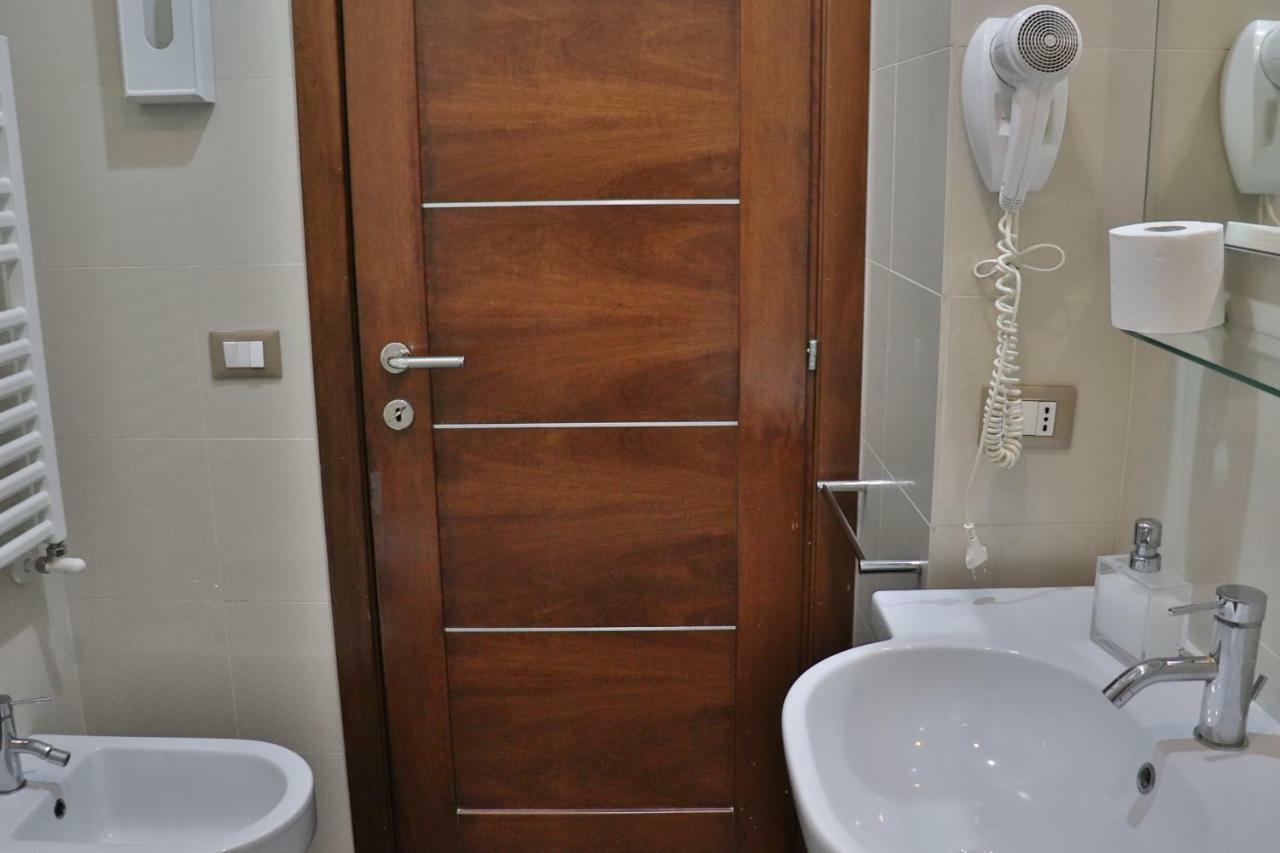 Double or Twin Room with Private Bathroom