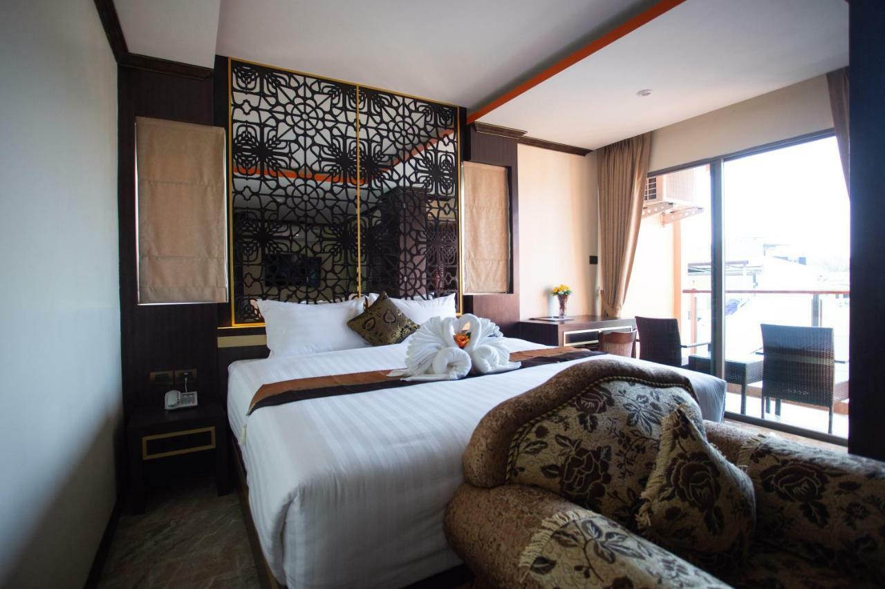 Deluxe Double Room with Balcony