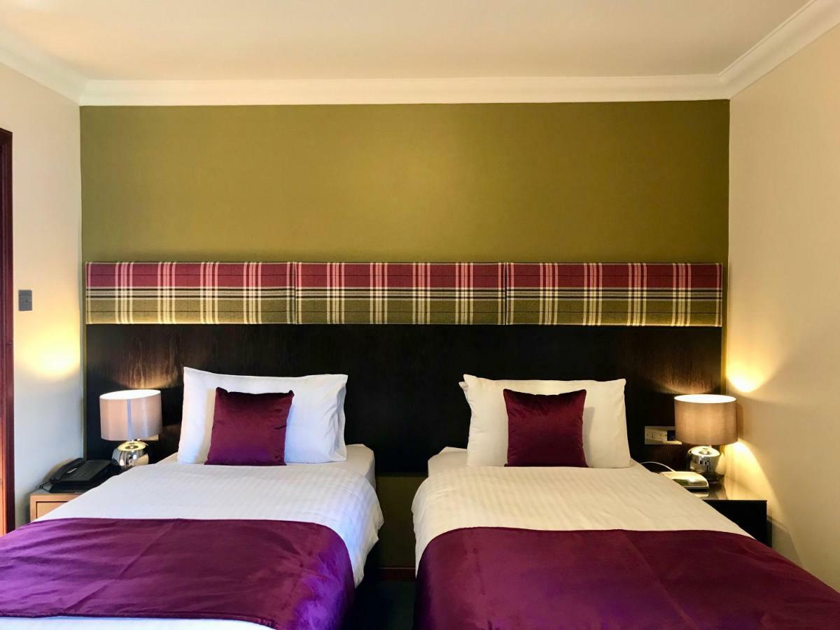 Double or Twin Room with Lake View - Annex