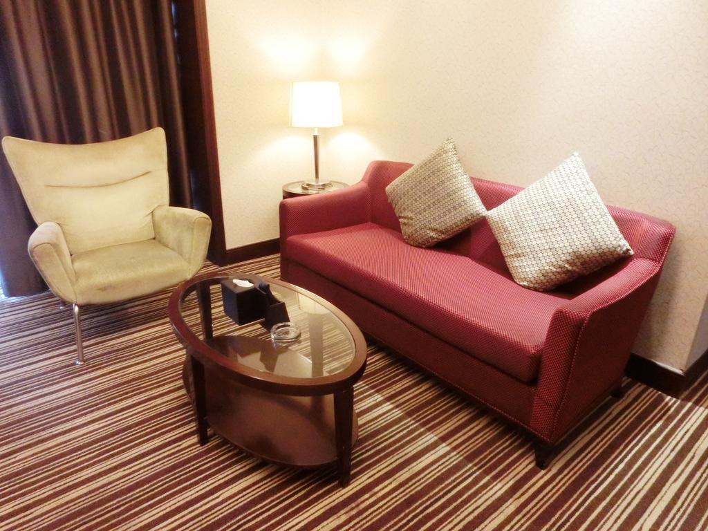Executive Suite