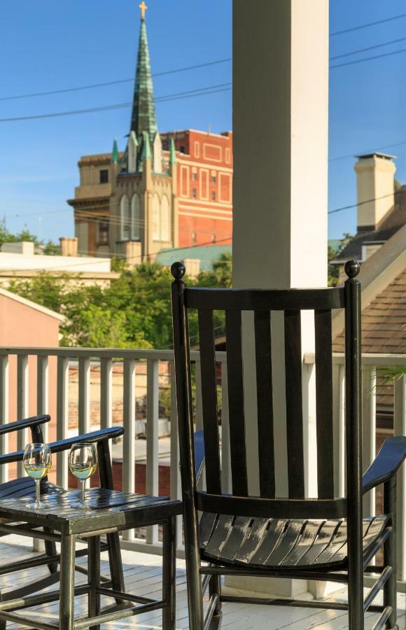 King Room with Balcony - Pet Friendly