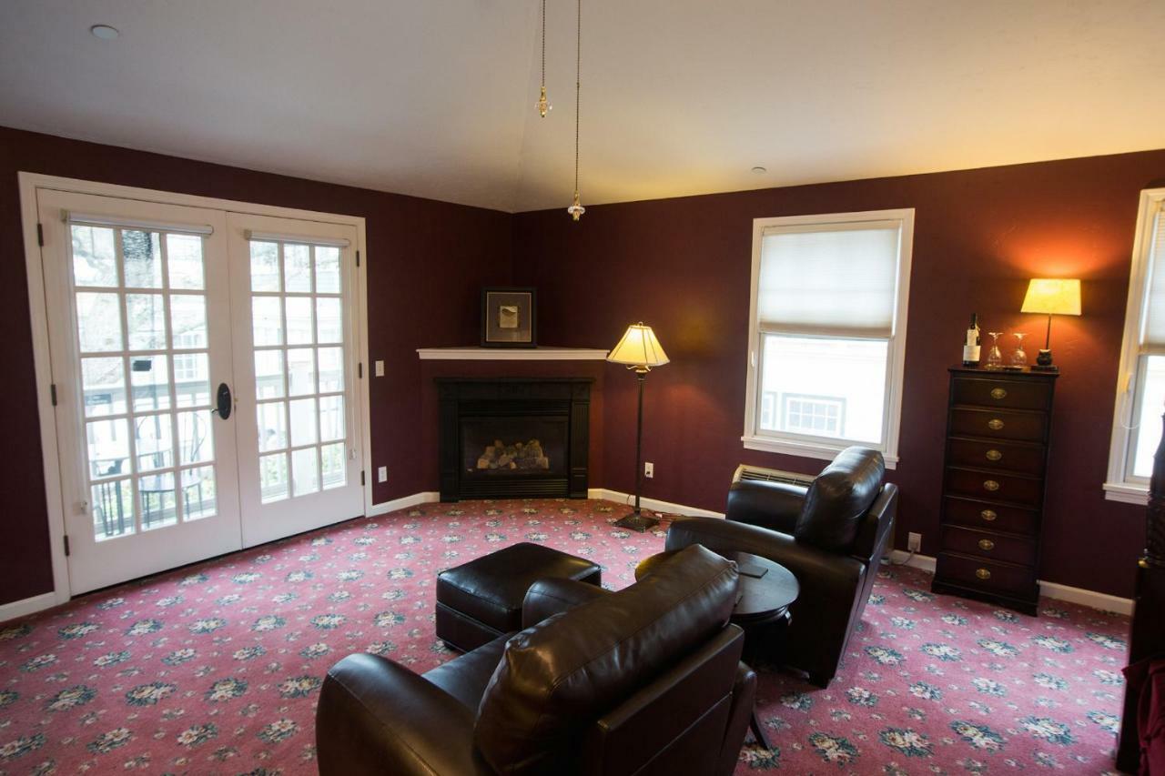 King Suite with Balcony