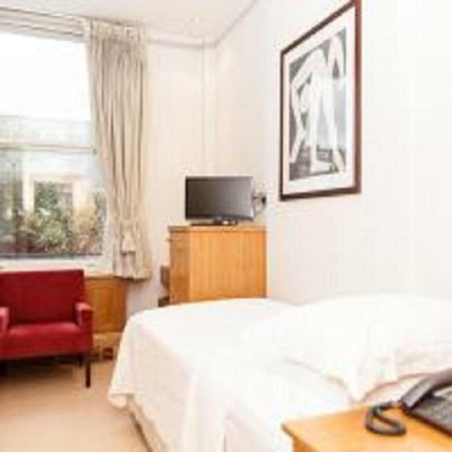 Standard Single Room,805709274:JPEG