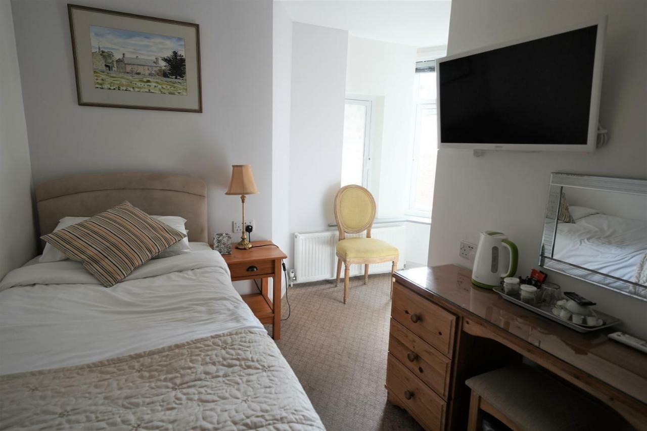Single Room - Disability Access