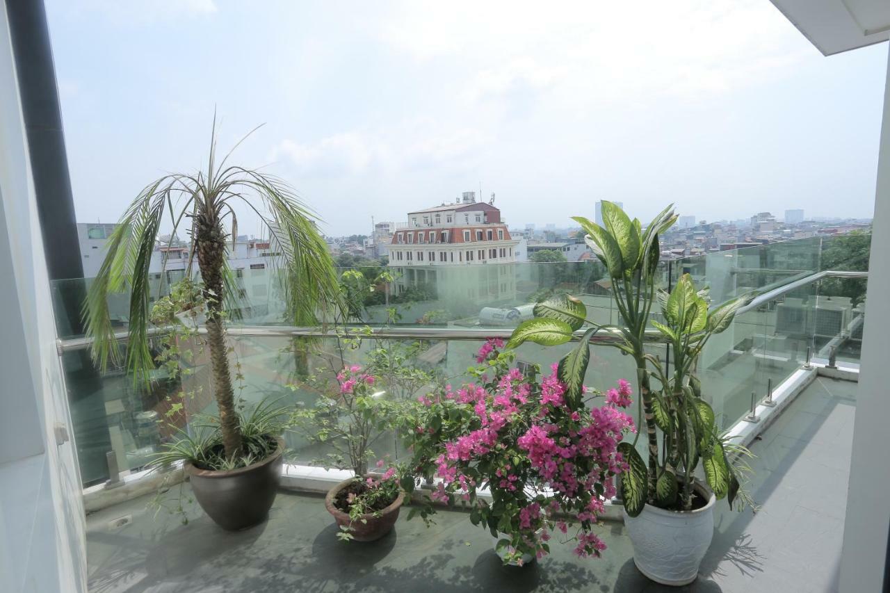 Suite with Balcony