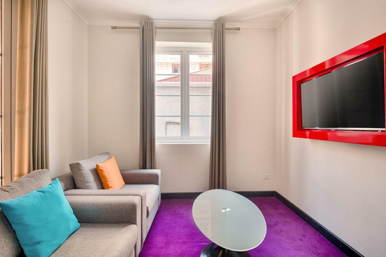 Deluxe Family Room with 20% off on Laundry Services
