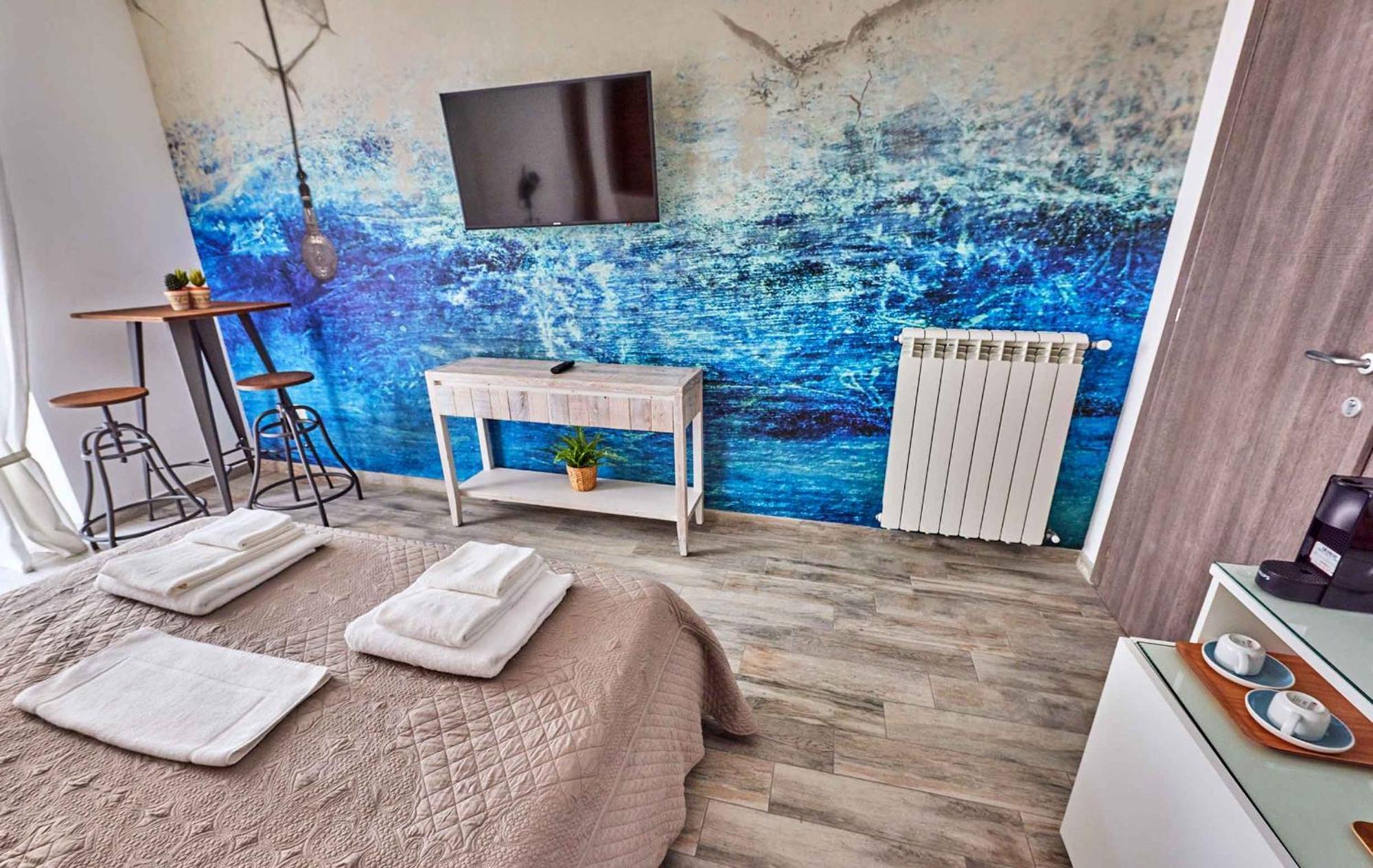 Double Room with Private External Bathroom