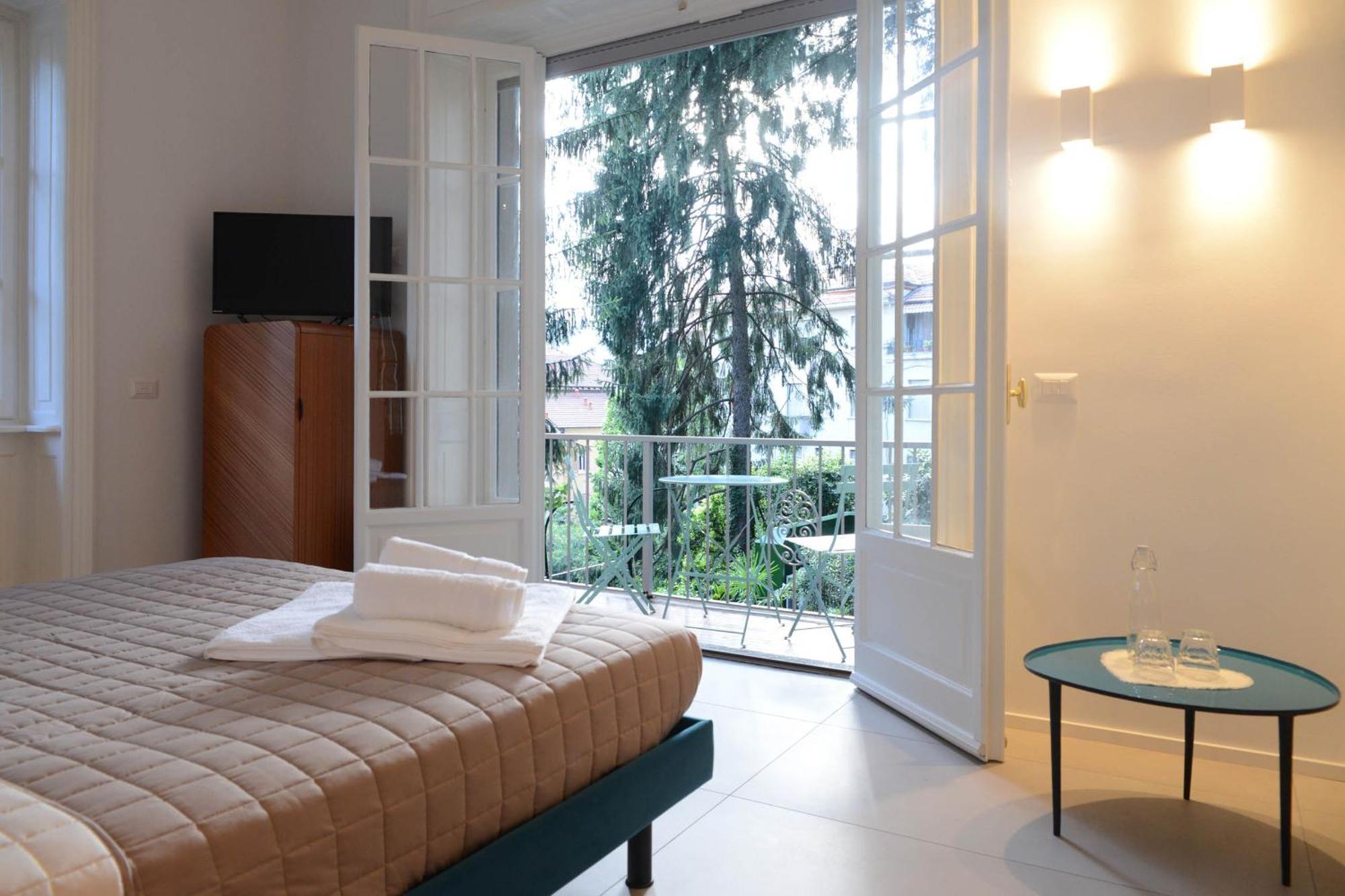 Junior Suite with Balcony