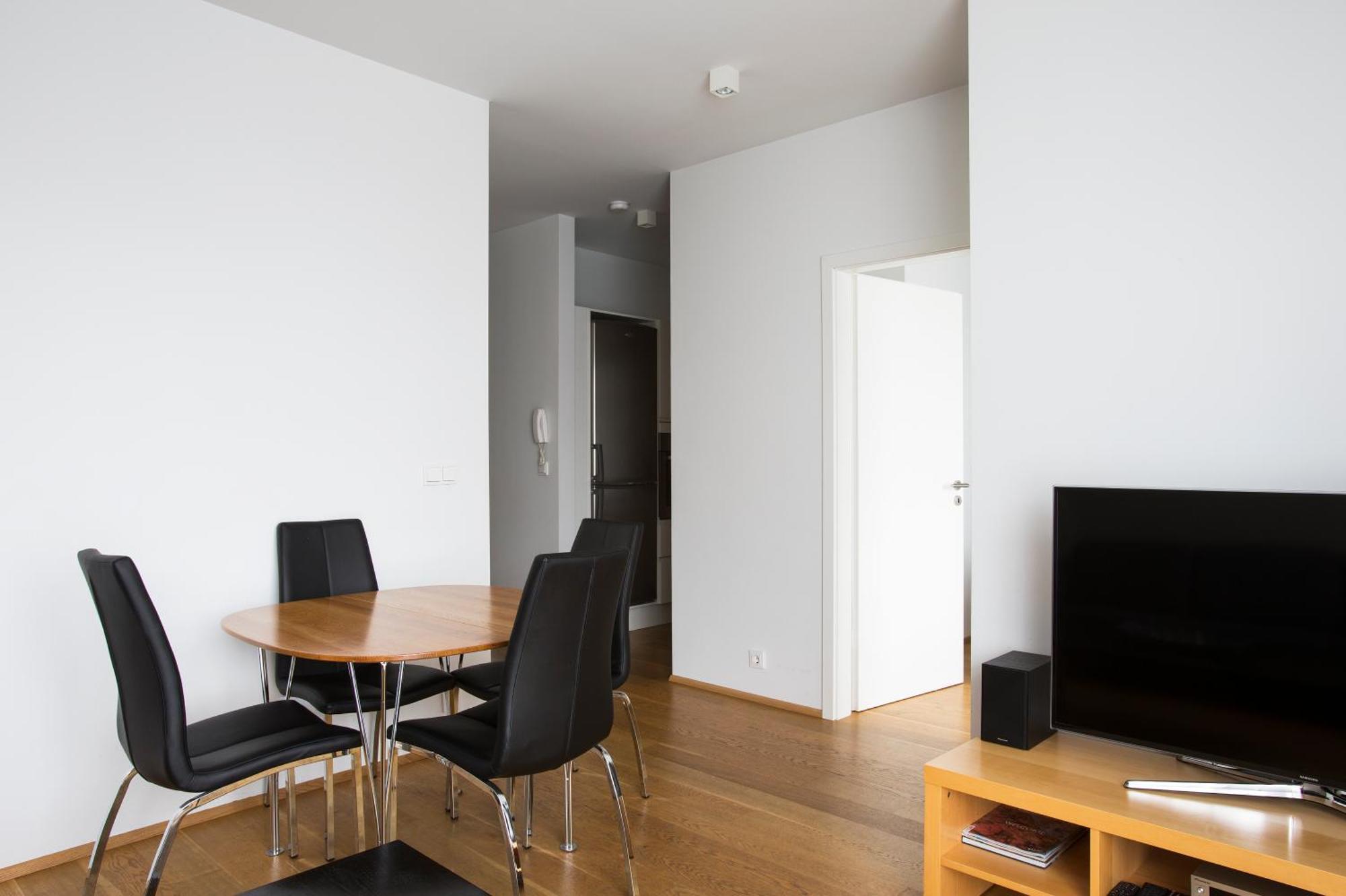 Two-Bedroom Apartment - Skólavördustígur 7
