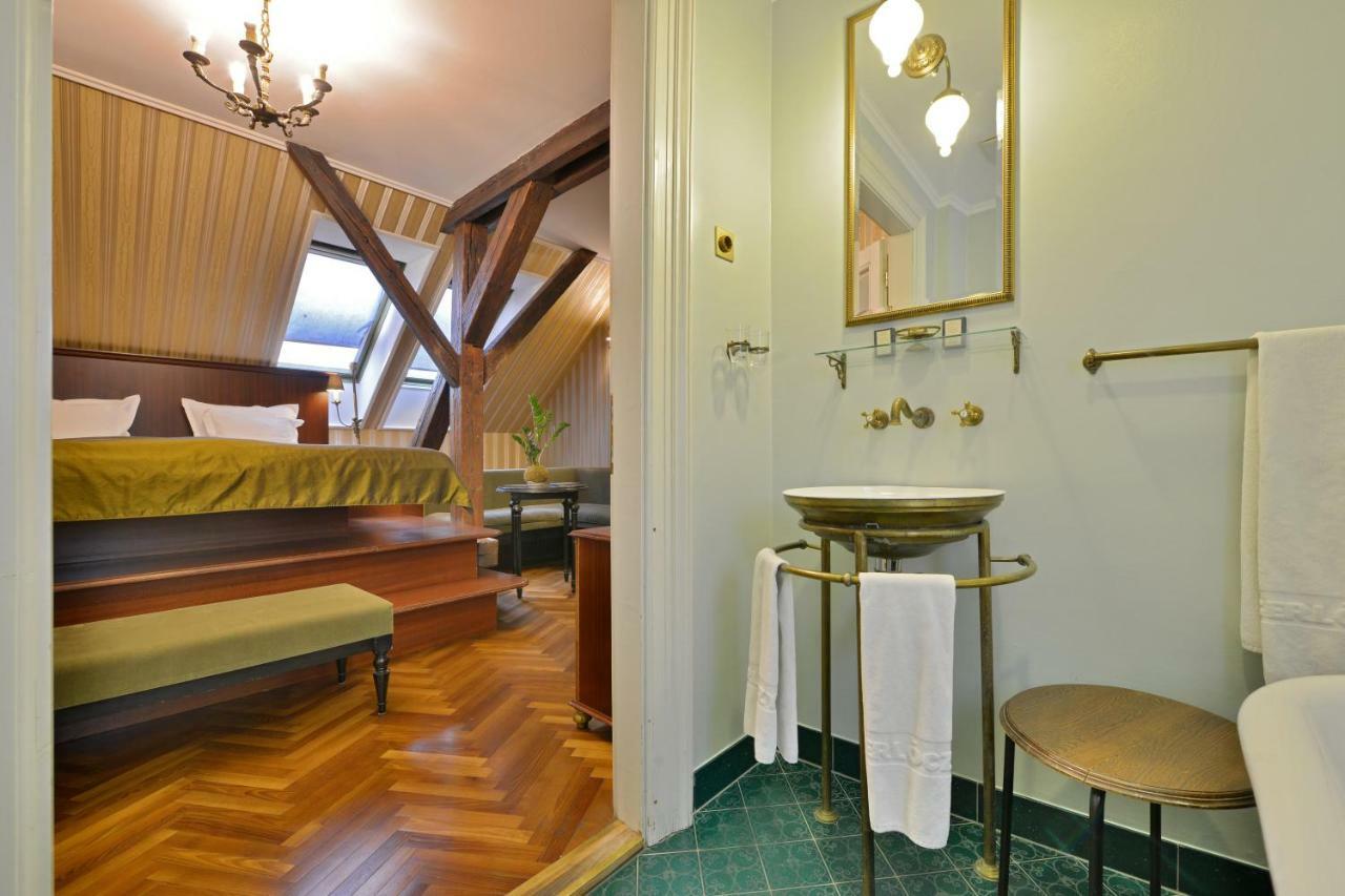 Double Attic Room