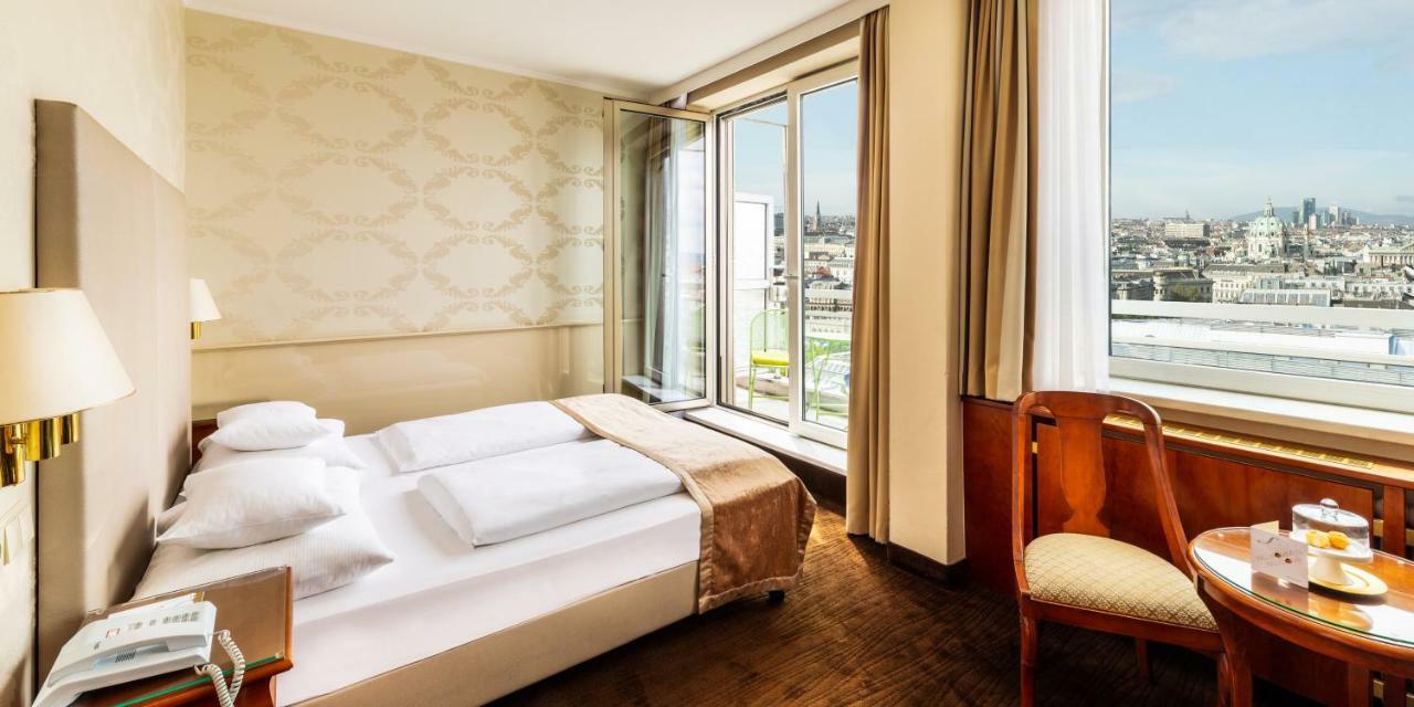 Double Room with Terrace