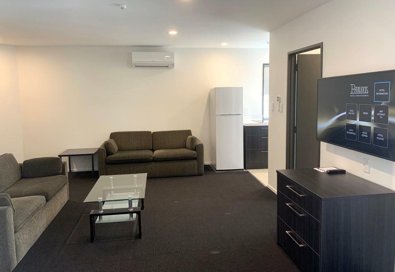 Deluxe Two-Bedroom Apartment