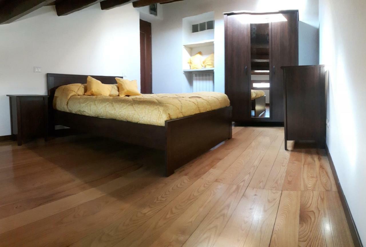 Double Room with Private External Bathroom