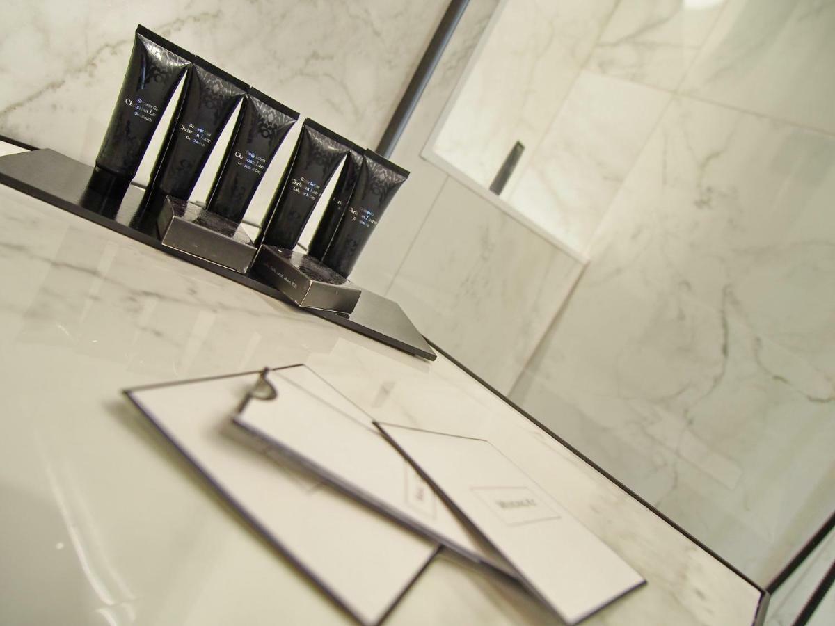 Suite with City View