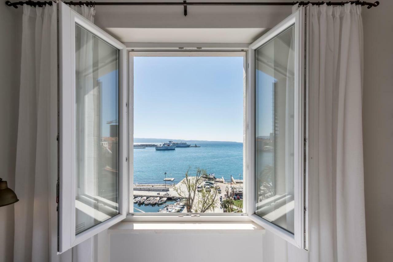 Deluxe Double Room with Sea View