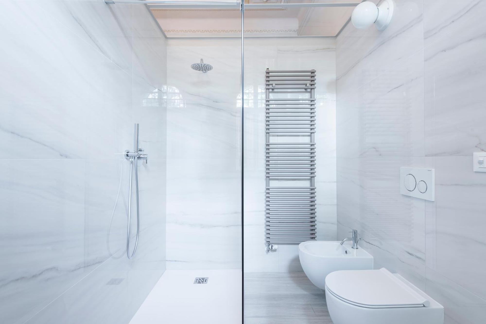 Double or Twin Room with Private External Bathroom