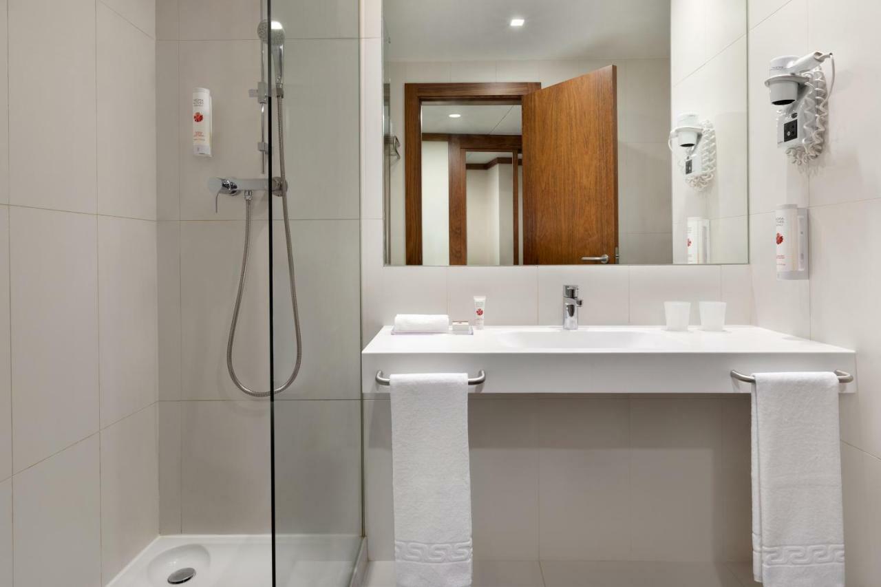 2 Twin Beds, Superior Room, River View, Non-Smoking