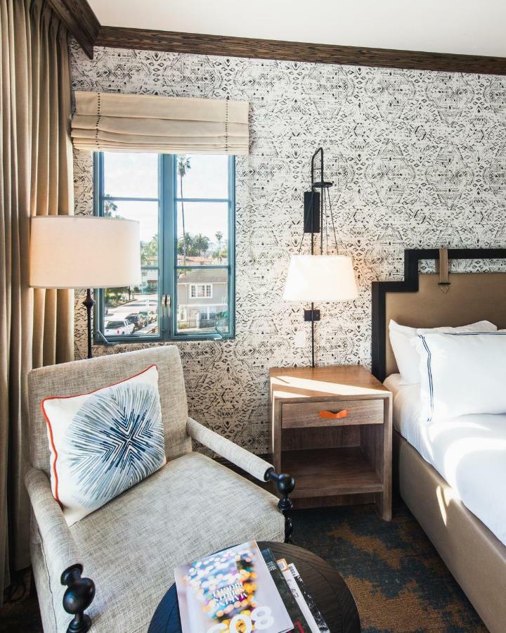 North Wing City View Two Queen Beds