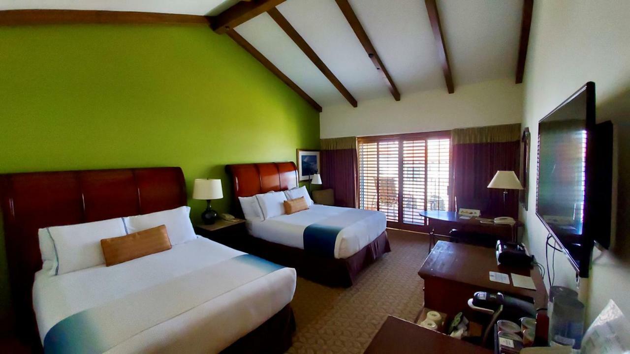 Deluxe Queen Room Two Queen Beds