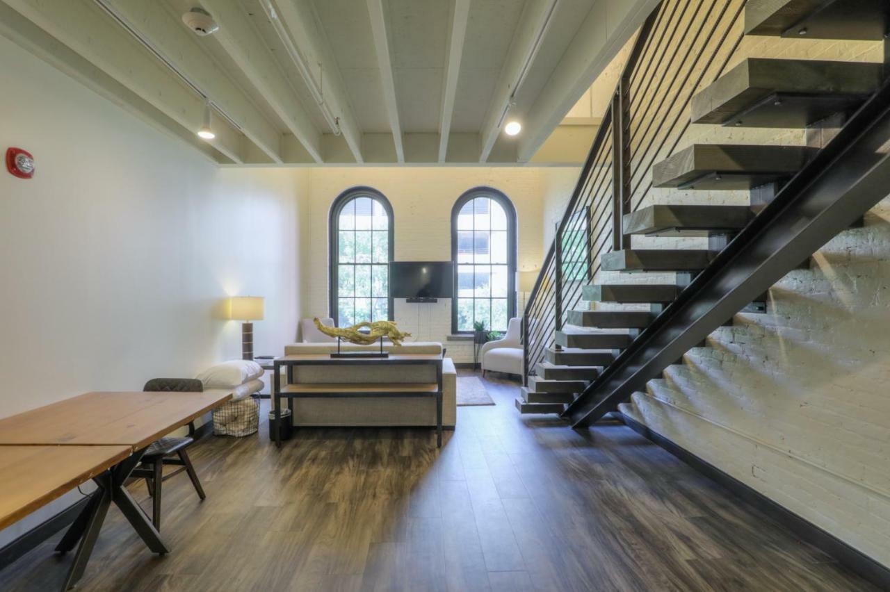 Duet Loft Suite