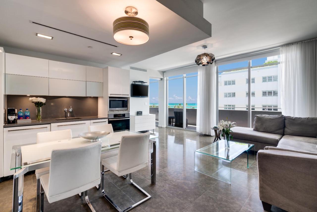 One Bedroom Penthouse Condo RoofTop Terrace