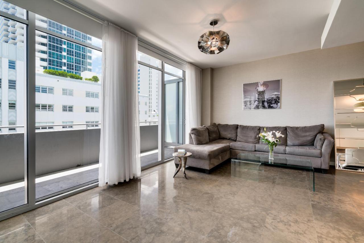 One Bedroom Penthouse Condo RoofTop Terrace