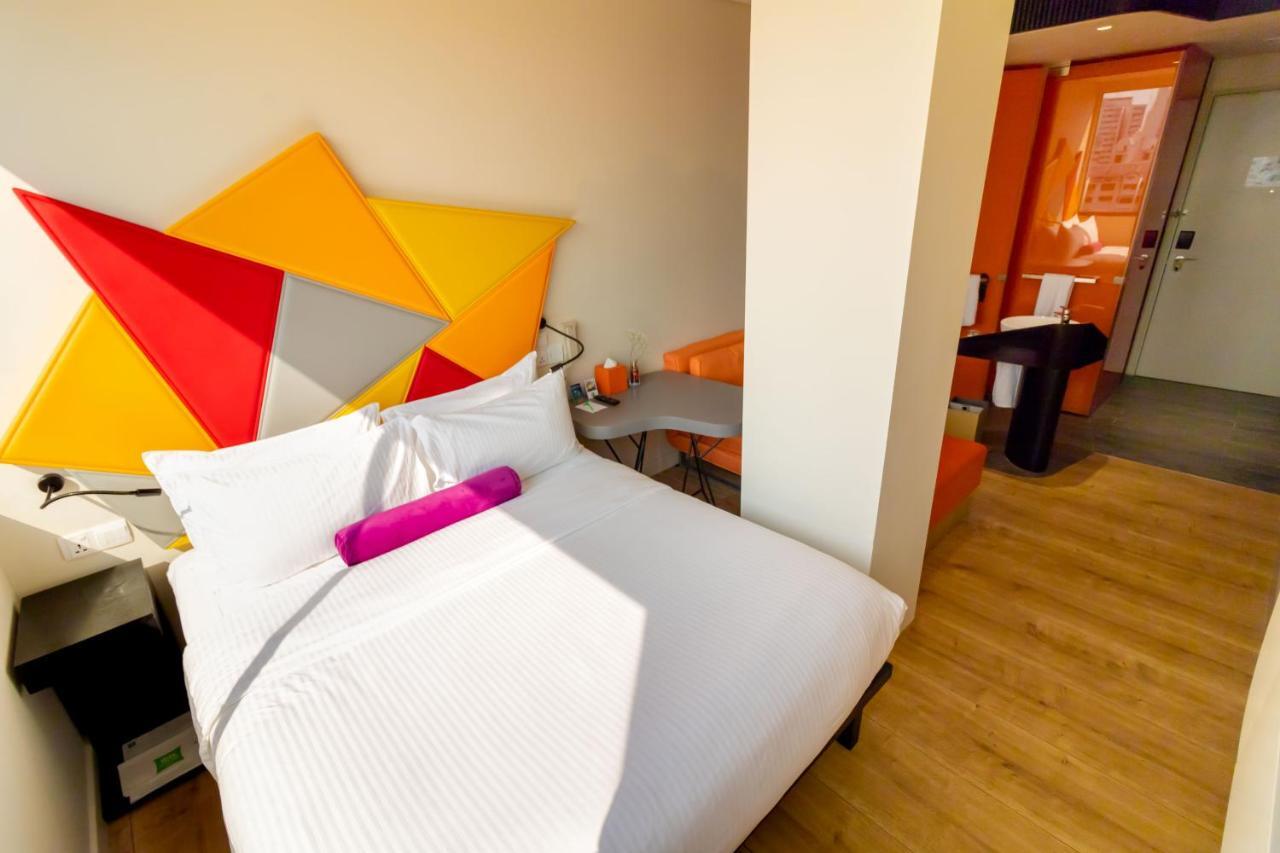 Standard Queen Room, 1 Queen Bed