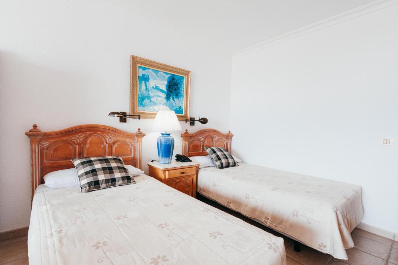 Two-Bedroom Apartment with Sea View