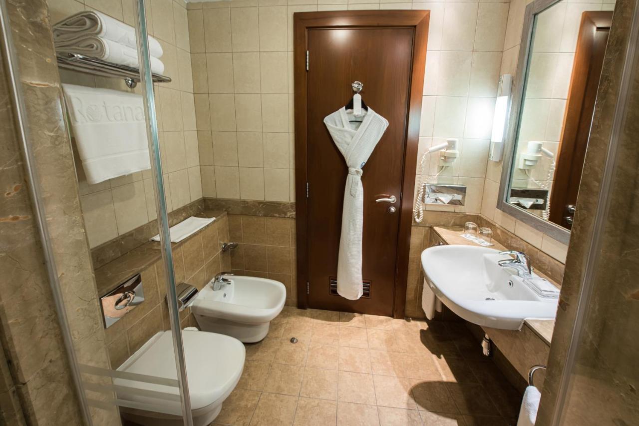 City View One Bedroom Suite with Kitchenette - King Bed