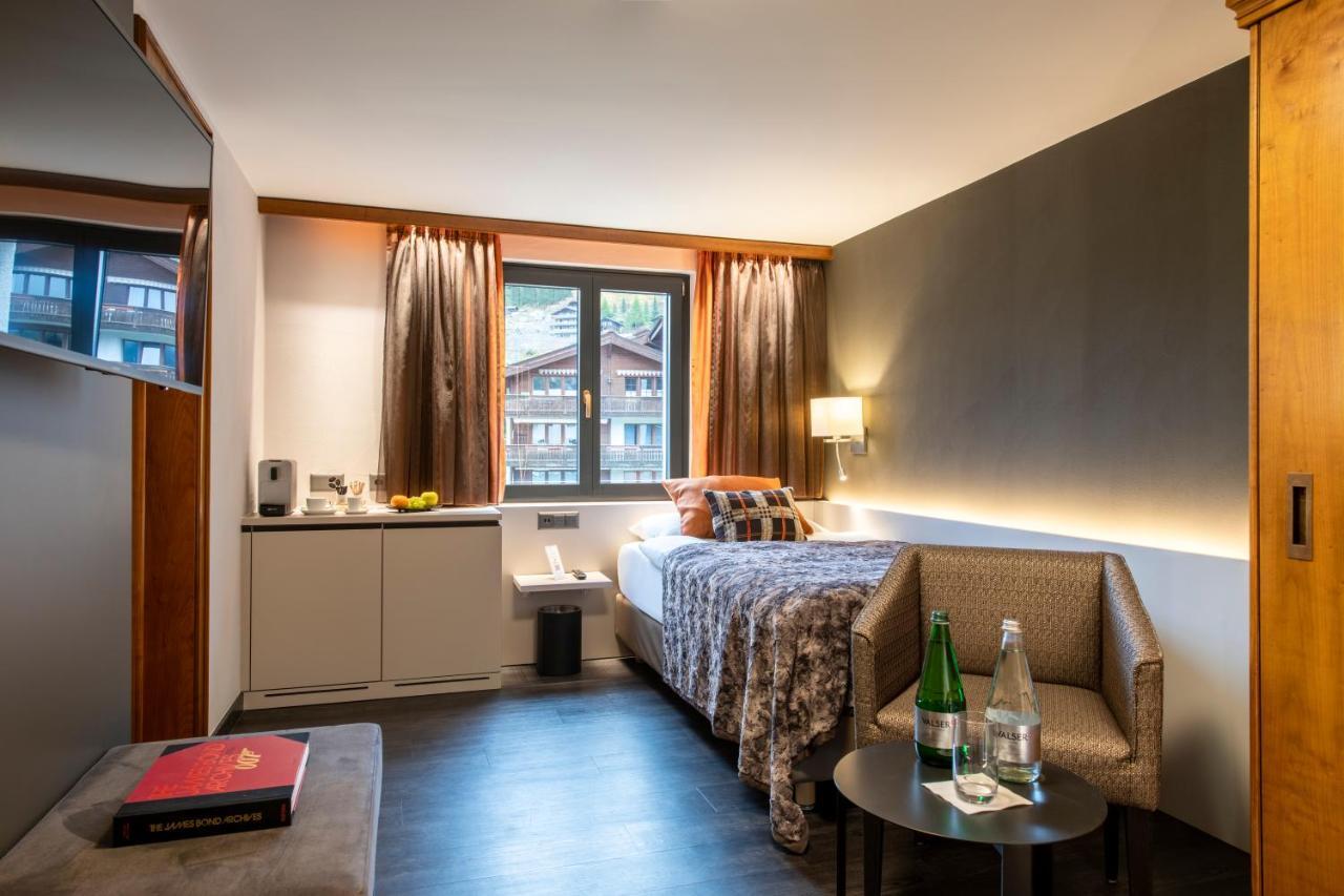 Classic Single Room