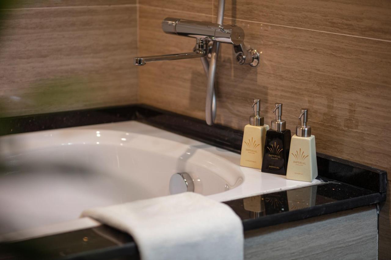 Junior Suite with City View