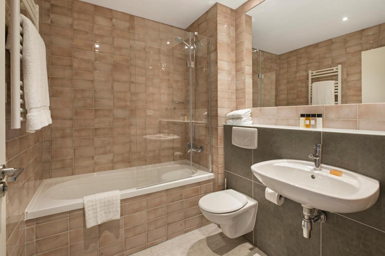 Executive One Bedroom Suite with Sofa Bed