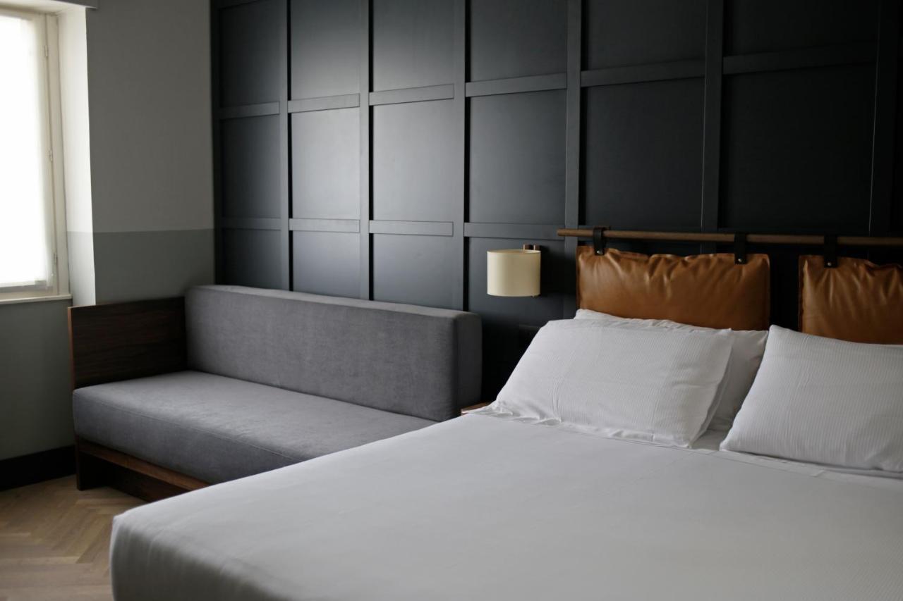 Spacious Room