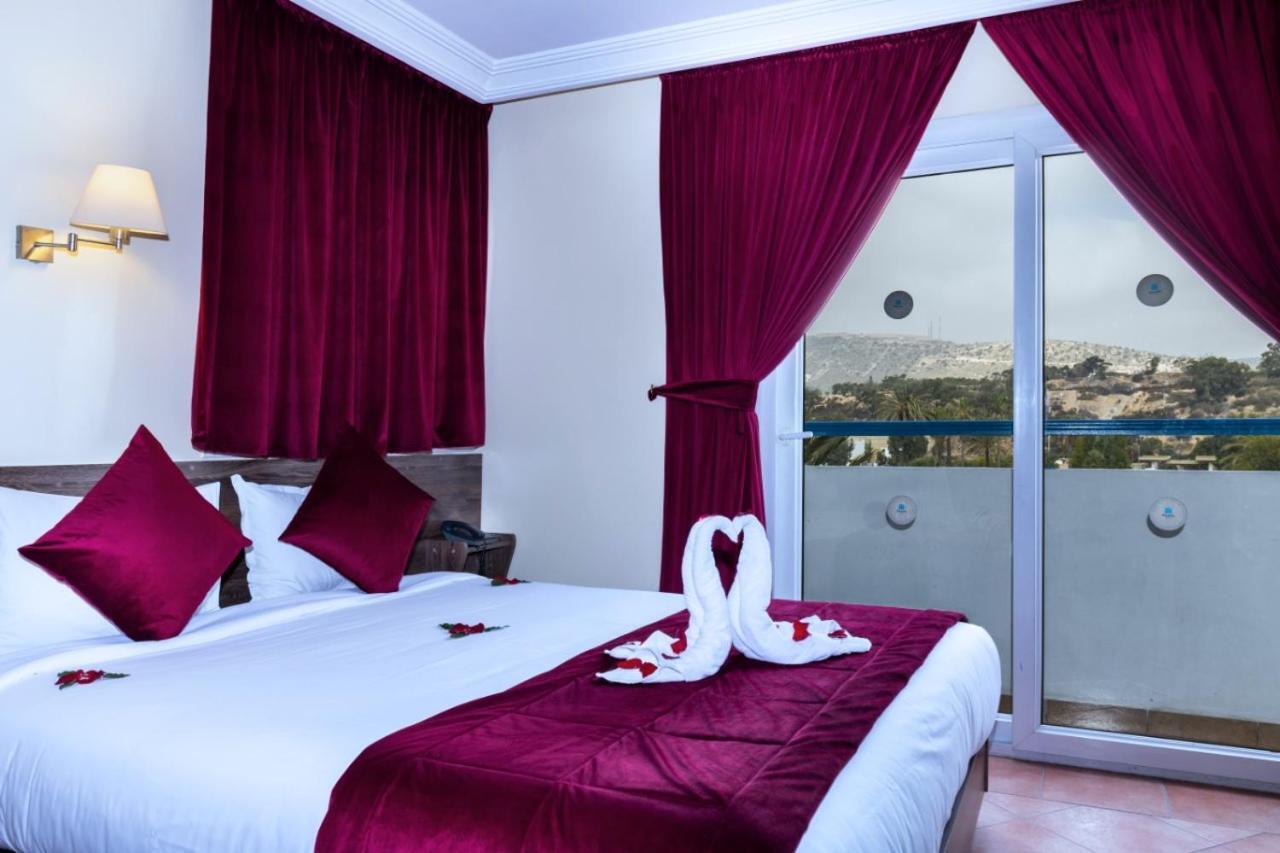 Double or Twin Room with Pool View