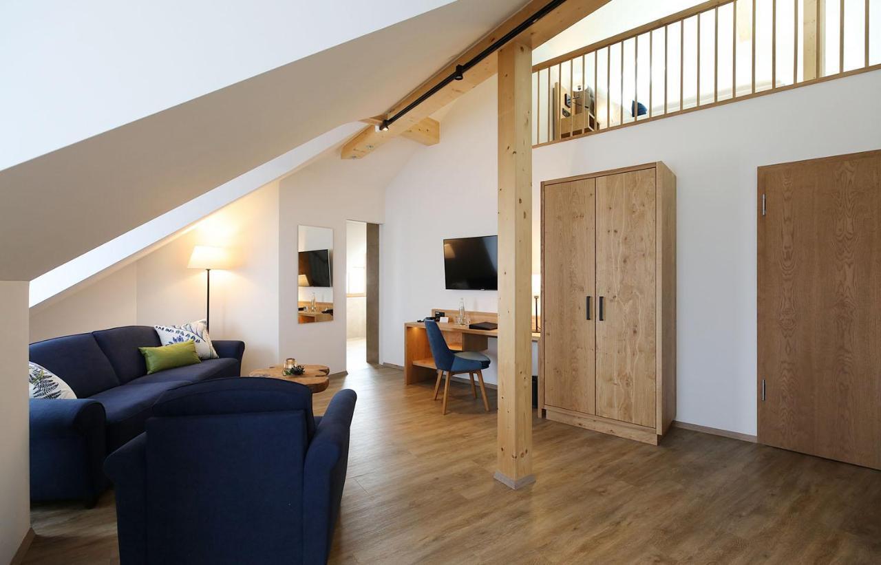 Suite Maximilian with Gallery
