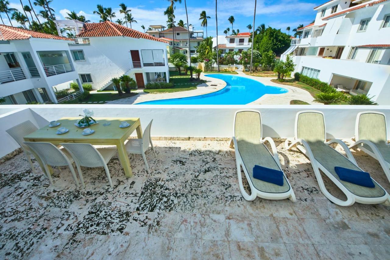 Classic Apartment, 2 Bedrooms, Pool View